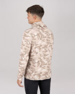 Lycra suelta con capucha