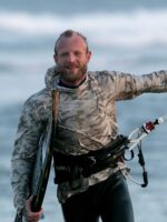 Lycra suelta con capucha